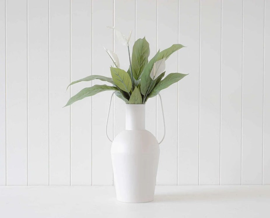 Avante Vases