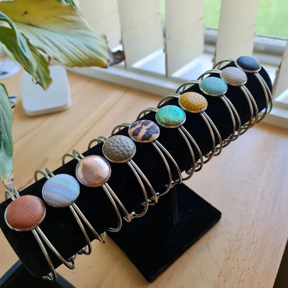 Fine Textured Jewellery Range